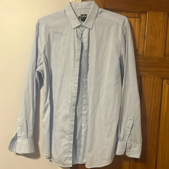 Button down! - Picture 1 of 7